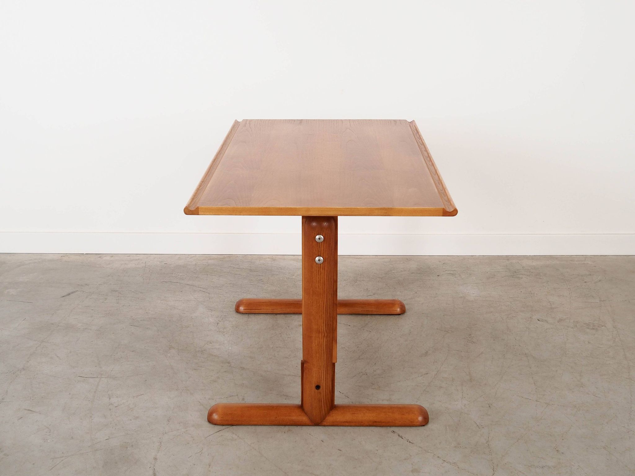 Desk with an adjustable top, Italian design, 1970s, made in Italy