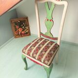 Chair with lyre backrest