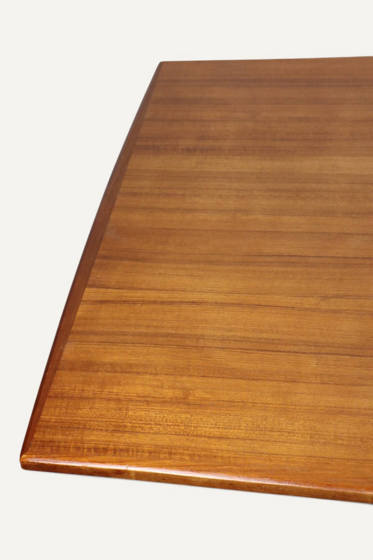 Extendable dining table in Scandinavian teak - 1960s