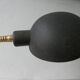 Lampe des années 50, en métal noir et doré