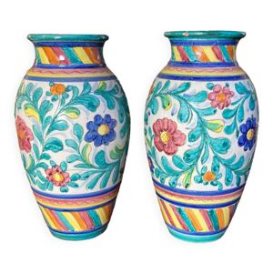 Paire de vases colorés