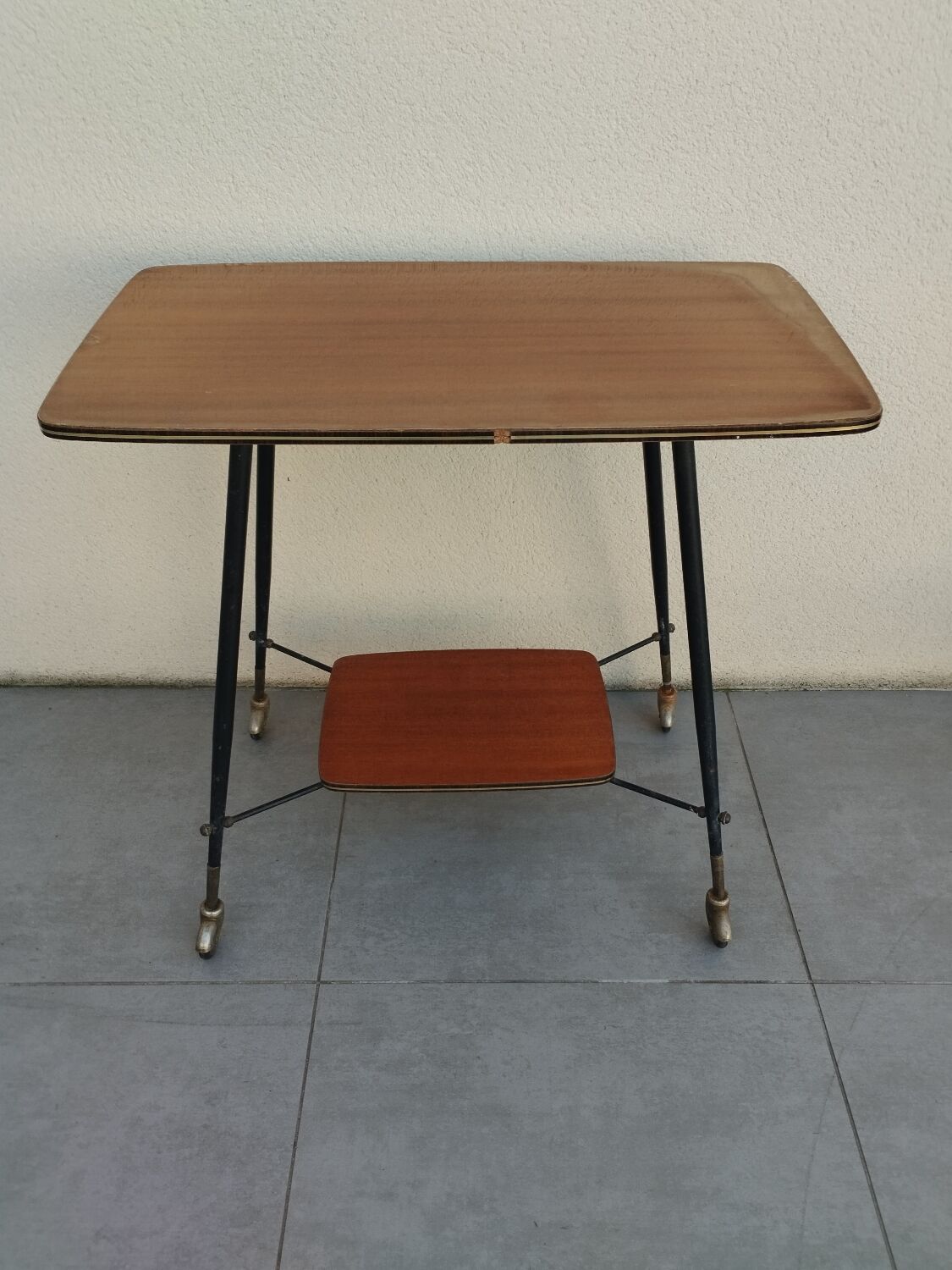 Ancienne desserte à roulettes design 1950