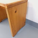 Pair of vintage Charlotte Perriand Les Arcs stools in pine from the 60s 70s