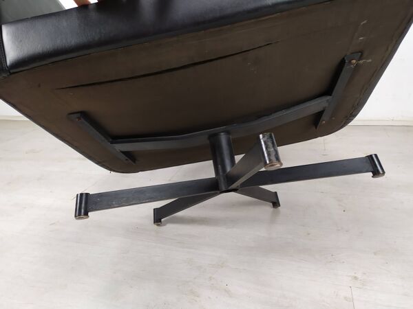 Fauteuil pivotant skaï vintage
