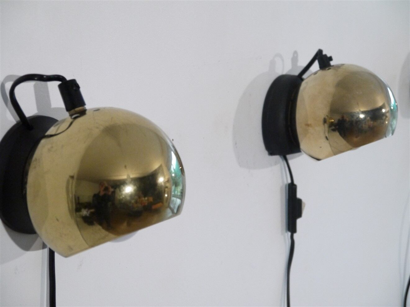 Series of 3 scandinavian brass sconces 1970