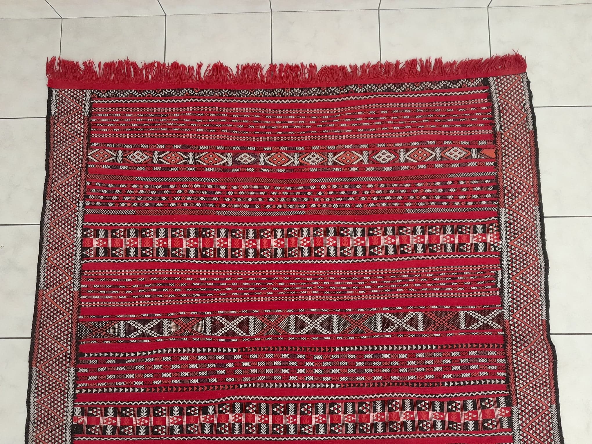 Handmade Berber Zemmour Kilim 244x155cm