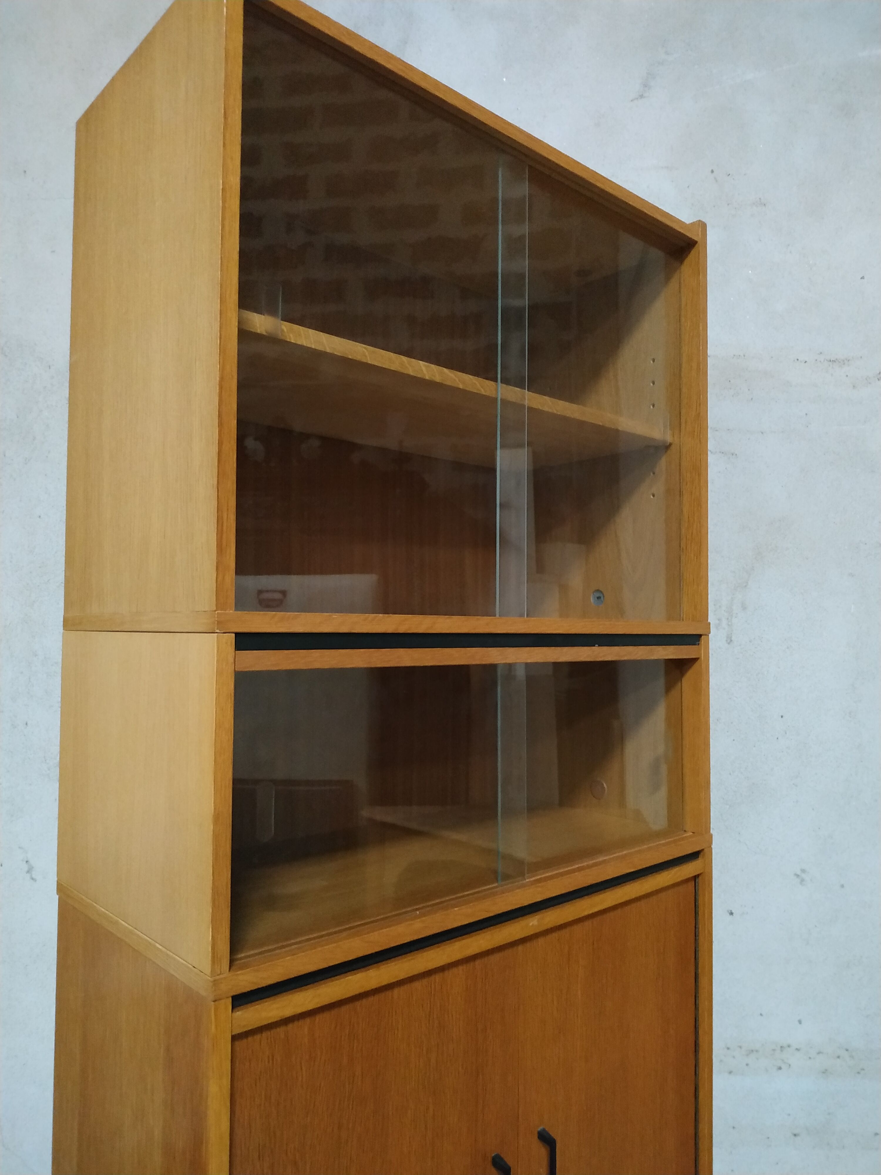 Meuble vitrine vintage