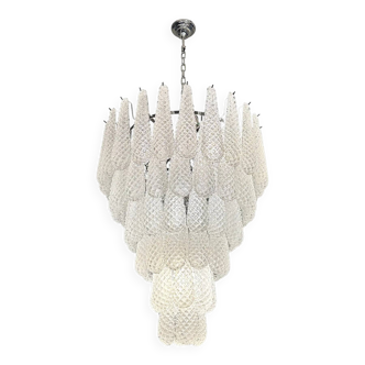 “Elegant Murano Glass ‘Shells’ Chandelier – Venetian Mid-Century Modern”