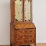 Venetian scriban secretary in Louis XV style, inlaid with walnut.