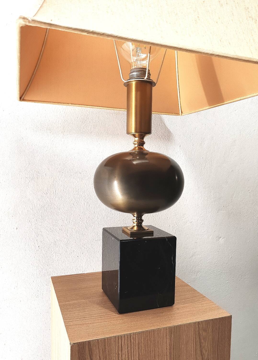 Large Regency black marble barber lamp