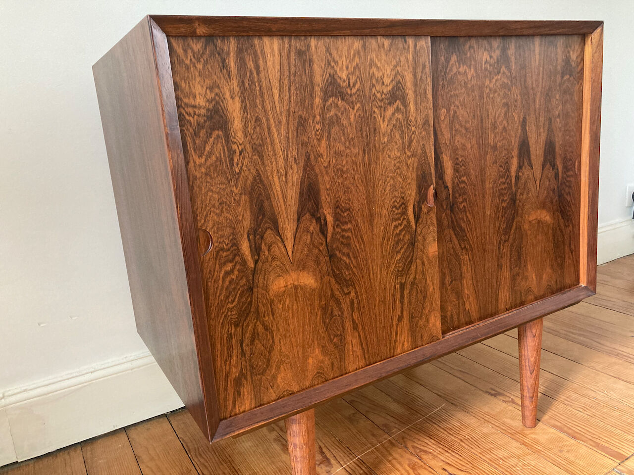 Danis buffet by Poul Cadovious, Cado rosewood of the 60
