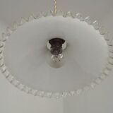 Suspension Art déco en opaline plissée blanche, France