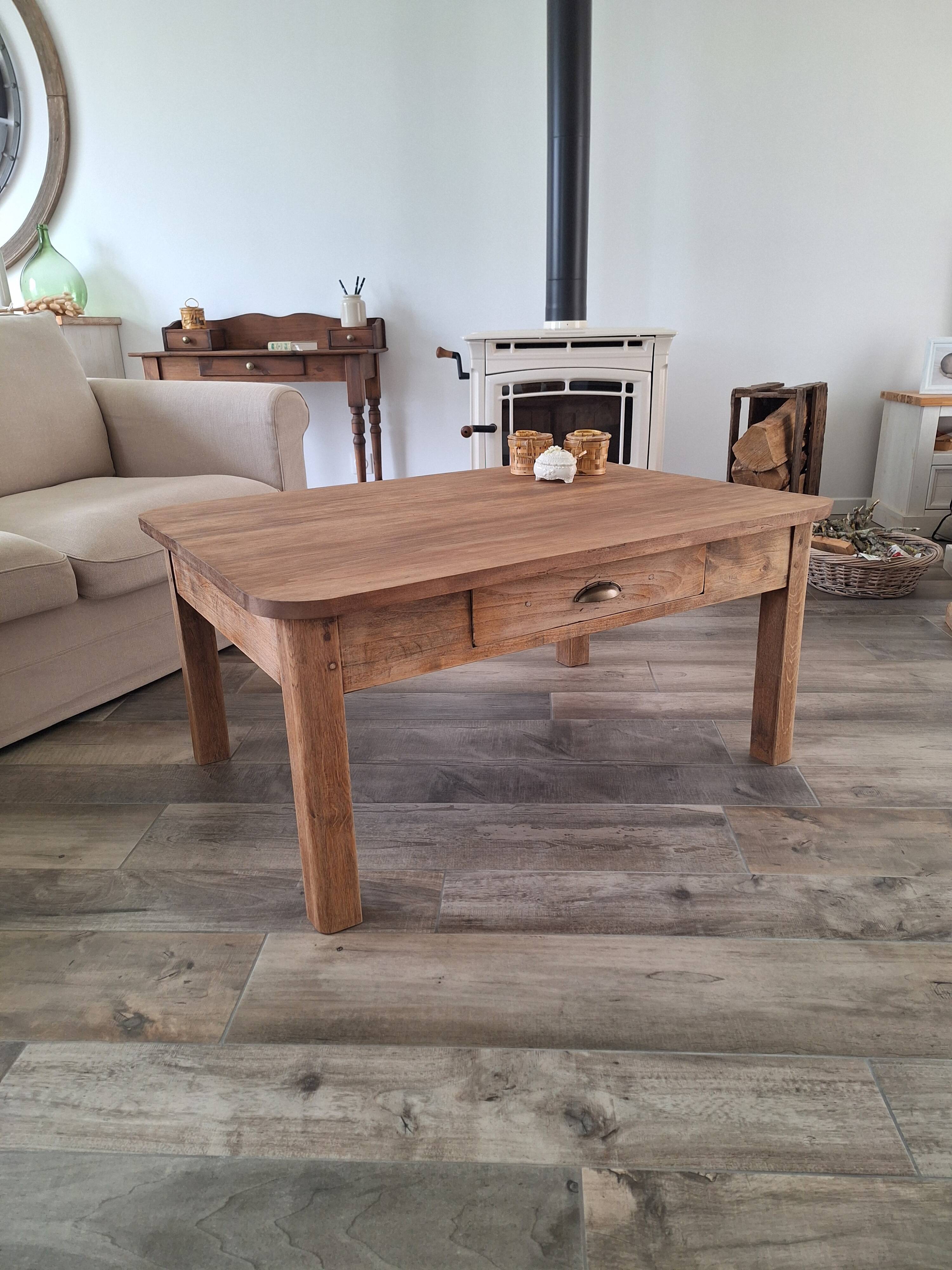 Farmhouse oak coffee table in country style