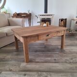 Farmhouse oak coffee table in country style