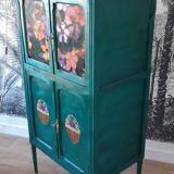 Storage cabinet