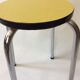 Tabouret rond en formica