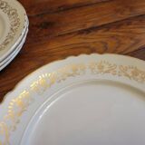 16 flat gold plates from Orchies porcelain