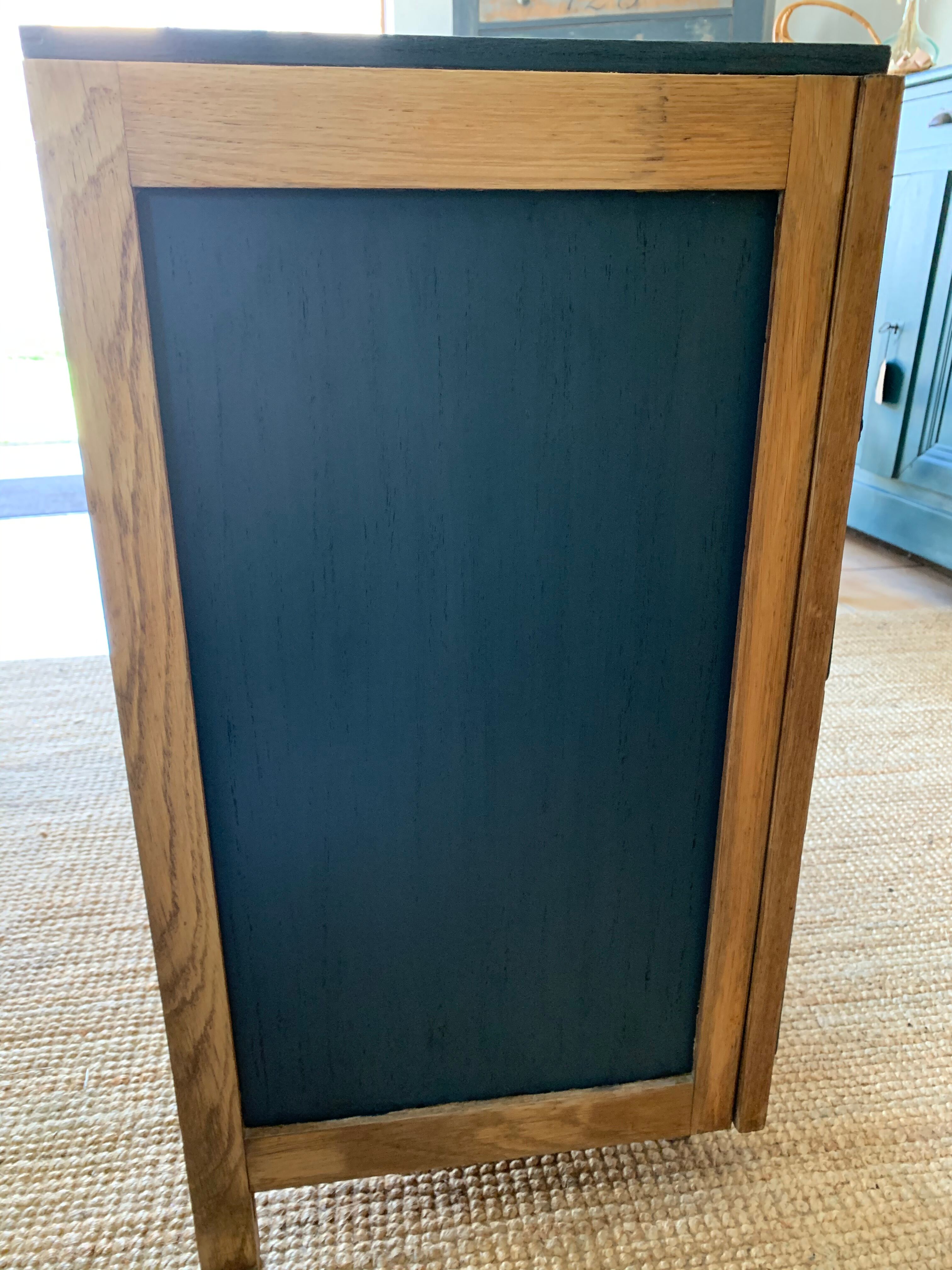 Vintage chest of drawers