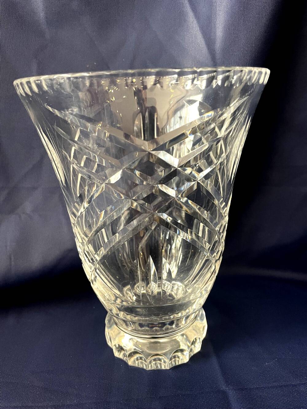 Crystal vase cut daum nancy france flared shape