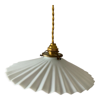 Vintage white pleated opaline pendant lamp