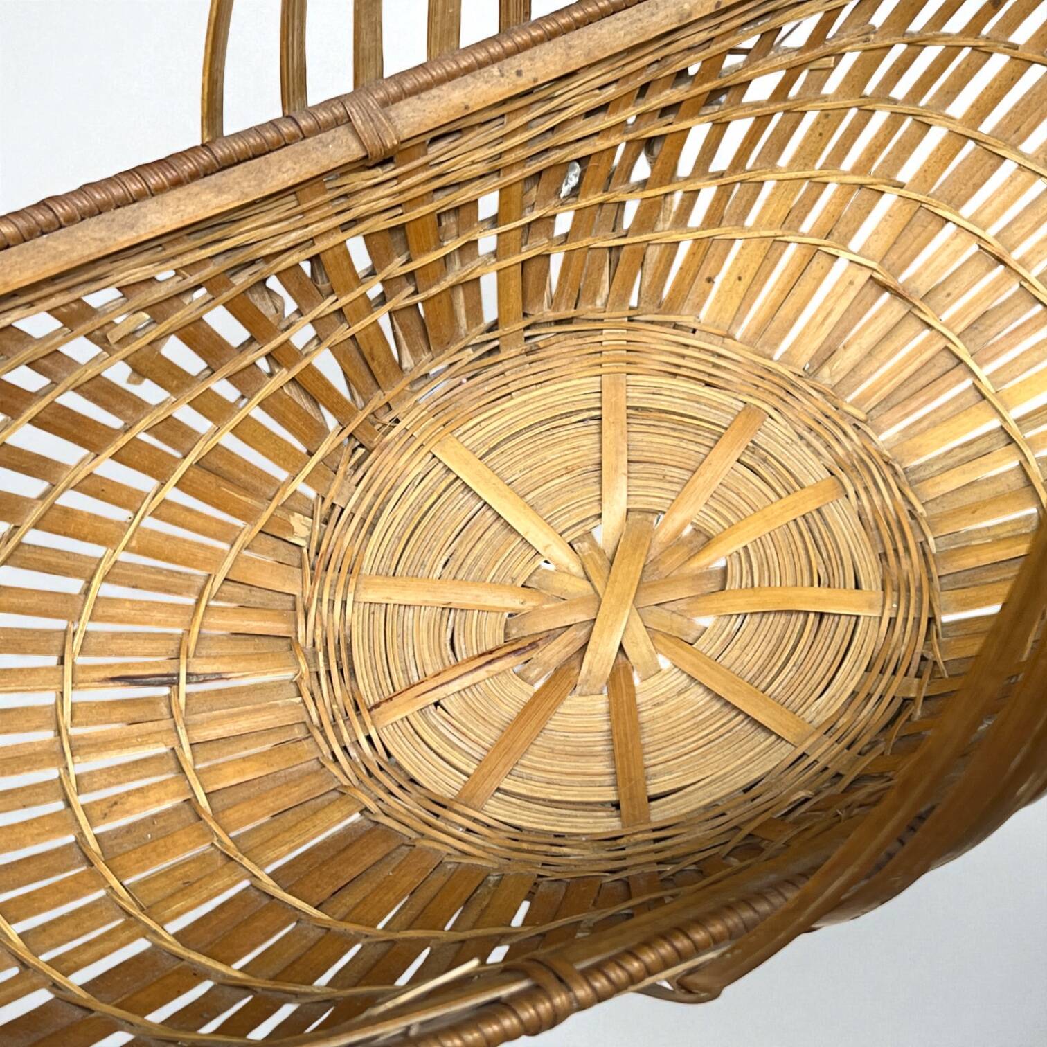 XXL - Oblong wicker basket with vintage handles 60s wicker boat basket