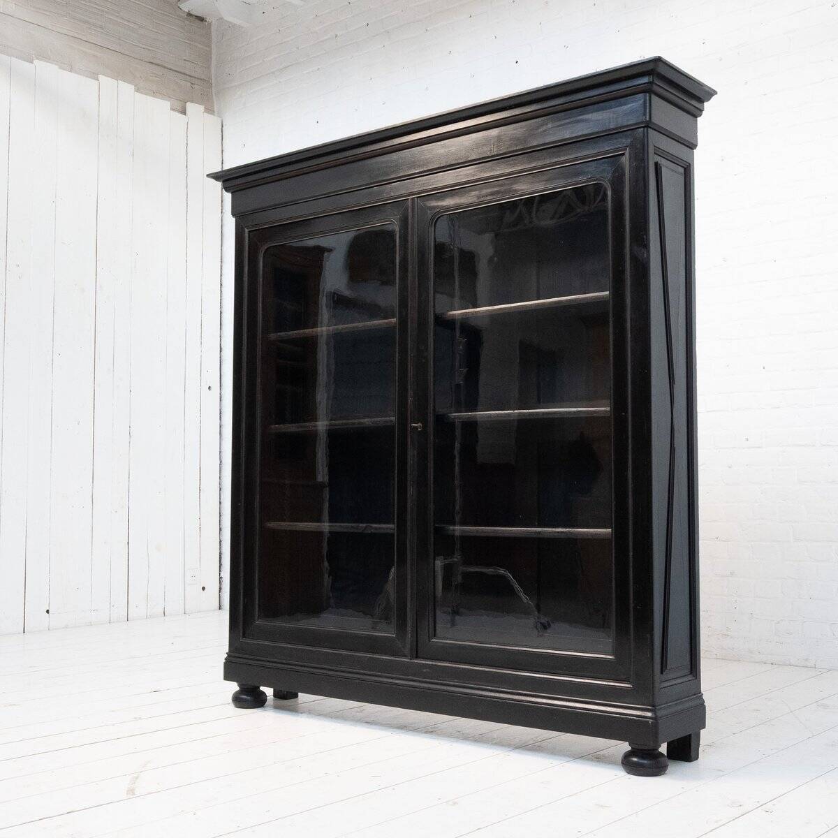 Napoleon III Style 2-Door Display Cabinet, France, 14th Century