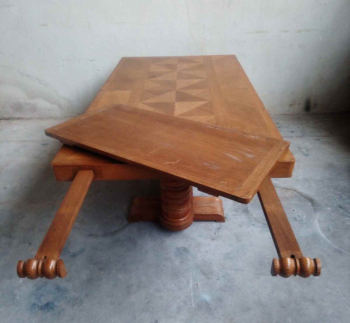 Art deco dining table