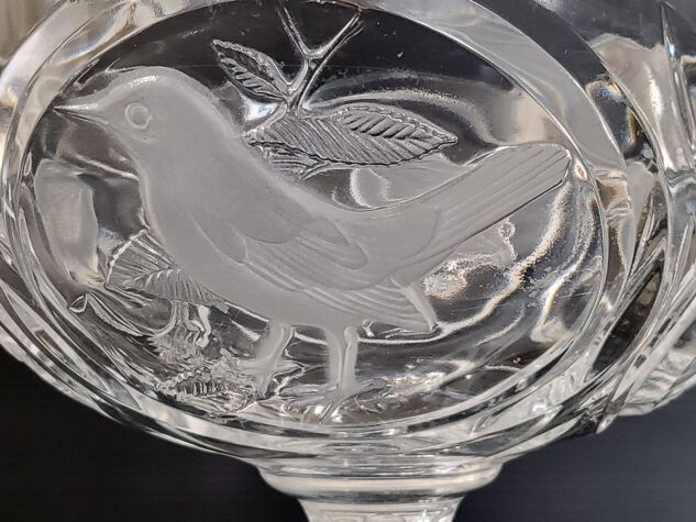 Vintage crystal fruit or candy bowl