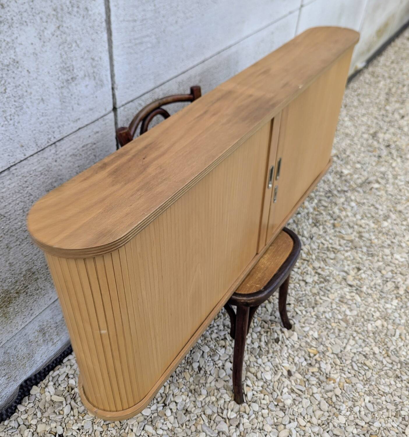 Curtained Furniture Carpenter Shelf Library Curiosity