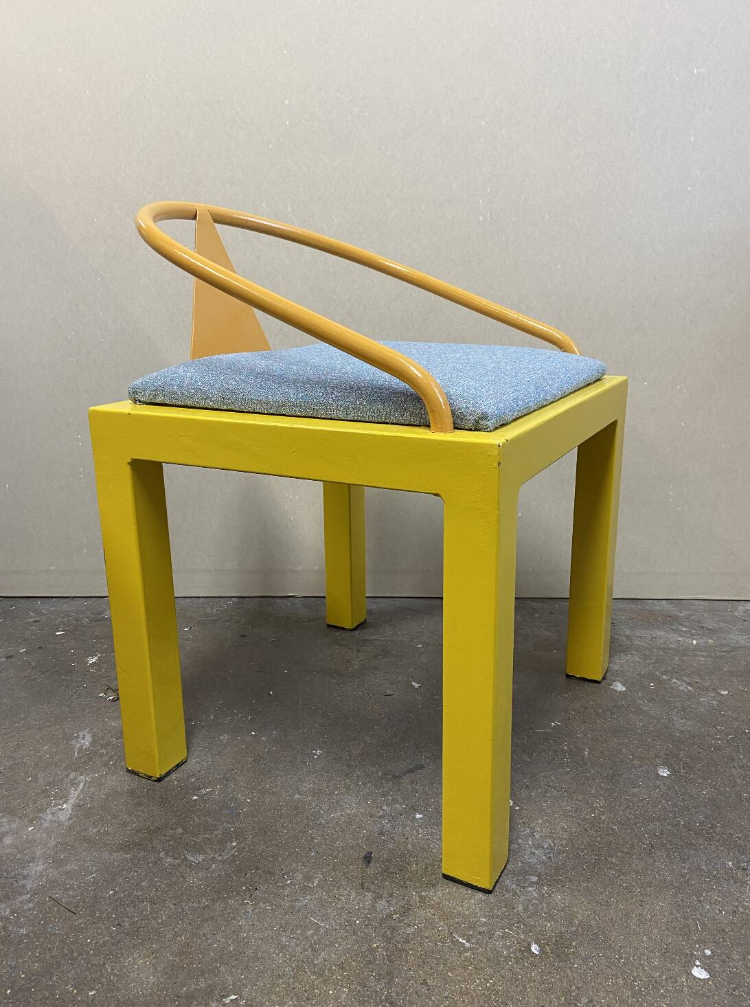 Postmodern Memphis chair in yellow and blue, Michele de Luchi style