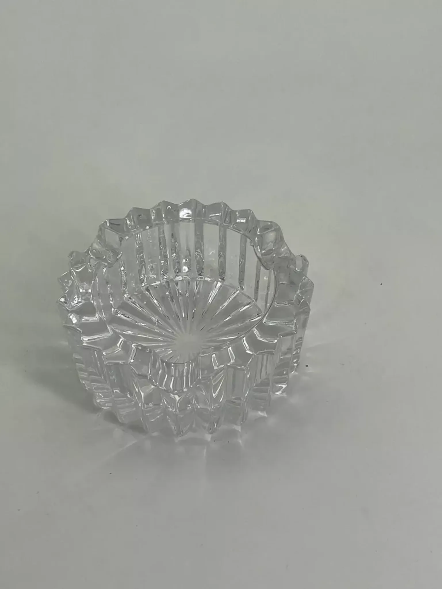 Cendrier/ vide poche en cristal vintage