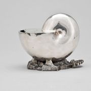 Boat sauce boat on rock, England, 1920 stamped