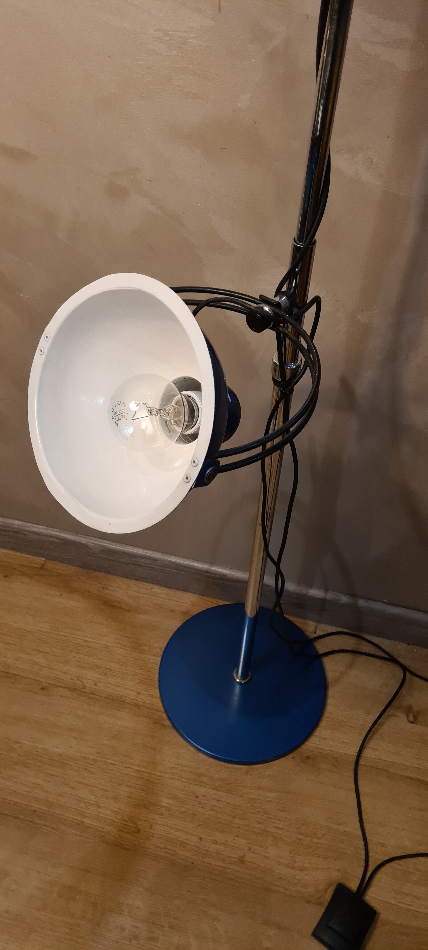 Adjustable floor lamp blue metal and chrome