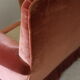 Paire de fauteuils bergères roses