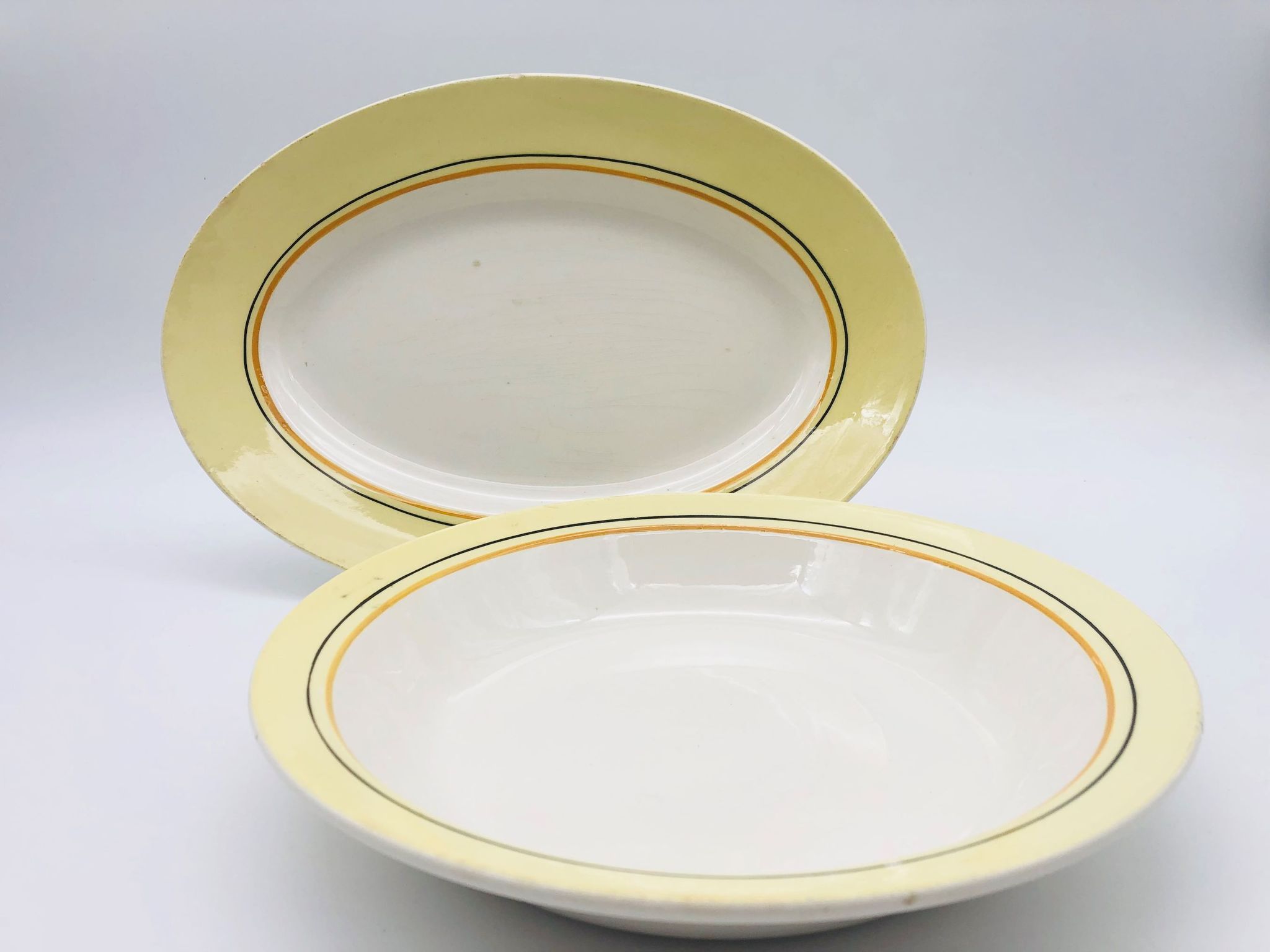 2 dishes "gien", model val d'isère