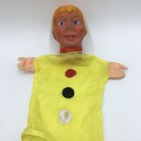 Children's theatre with puppets