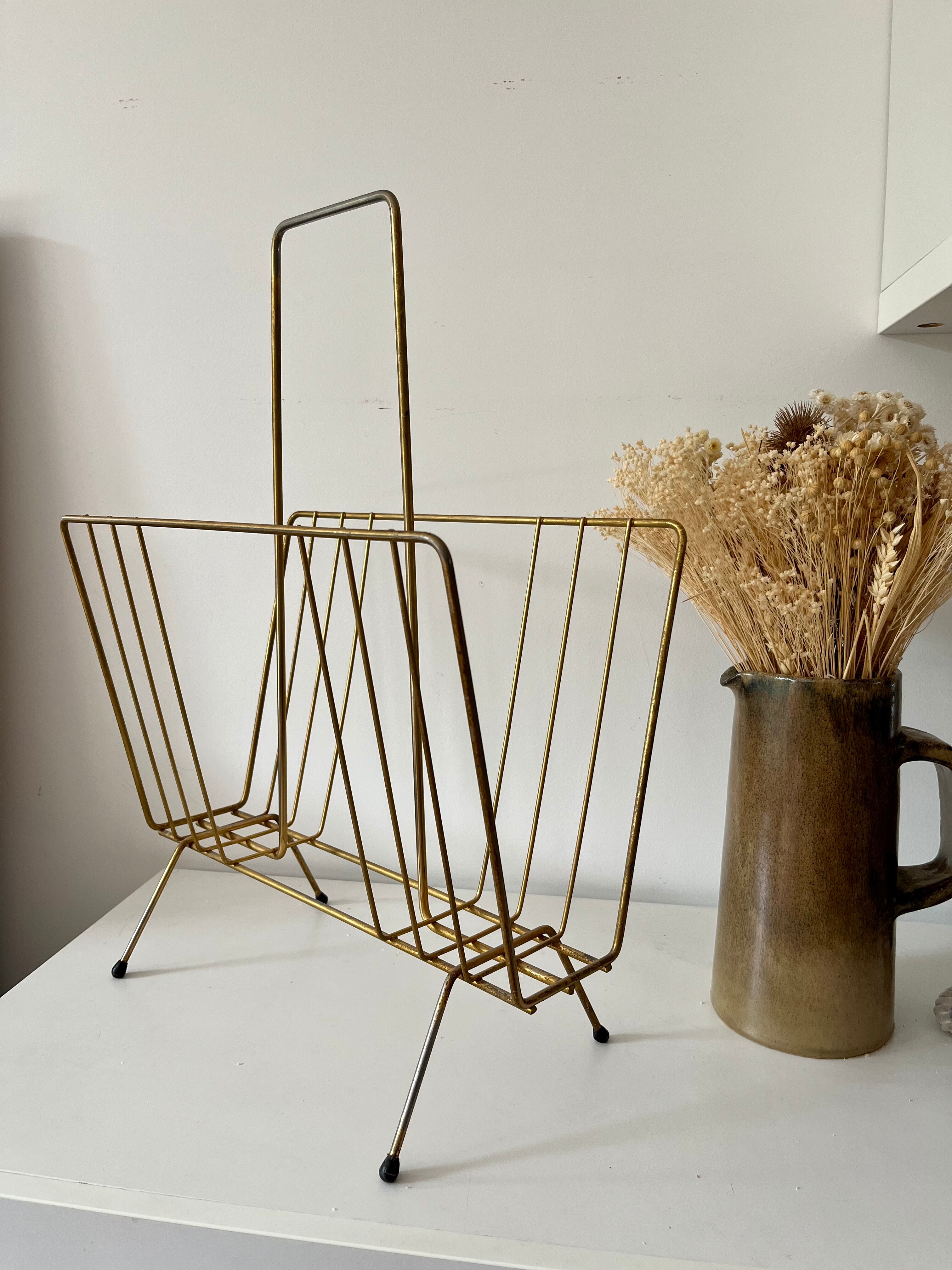 Vintage magazine holder