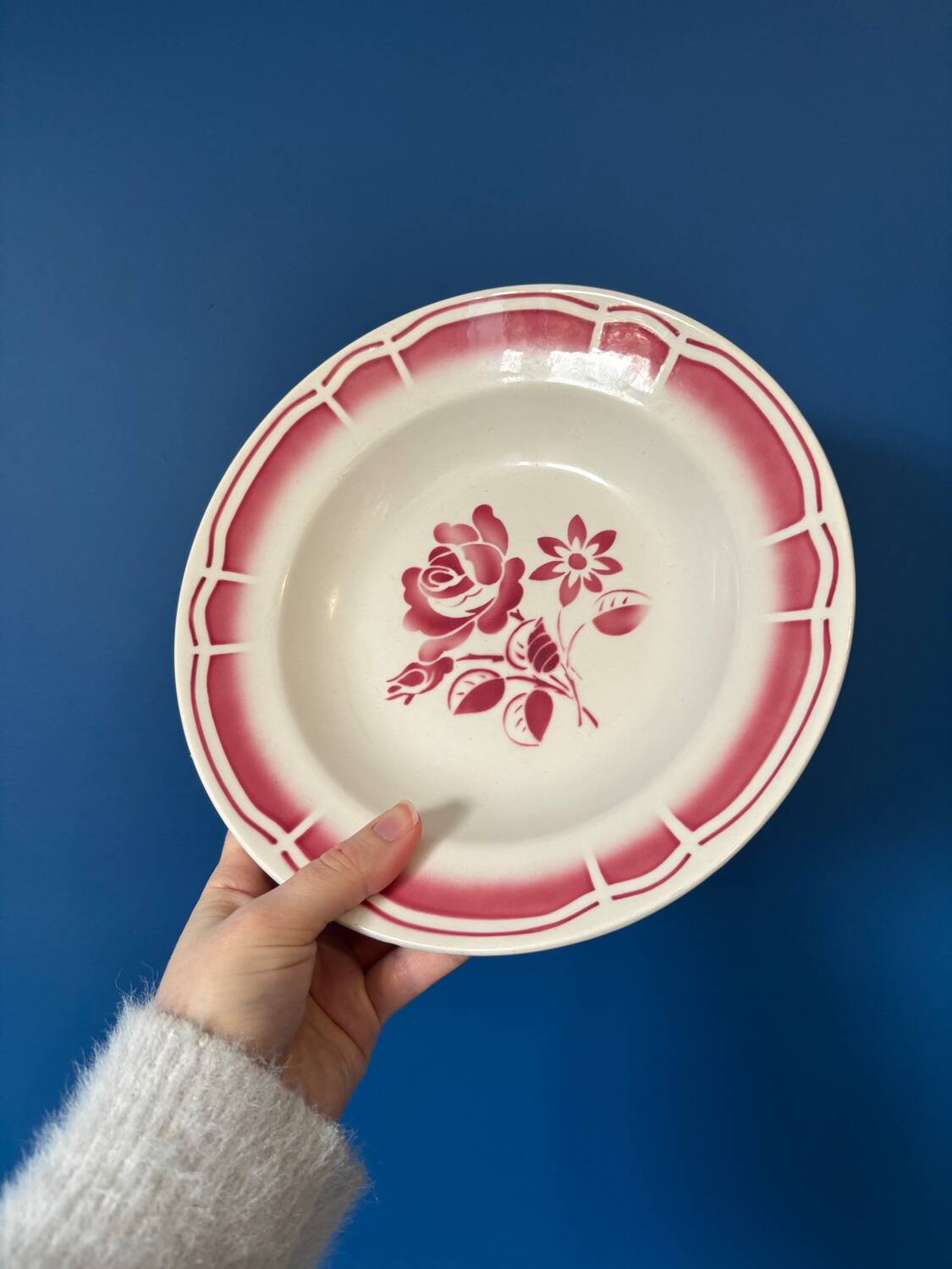 Lot of 4 red deep plates Badonviller – Vintage bistro crockery