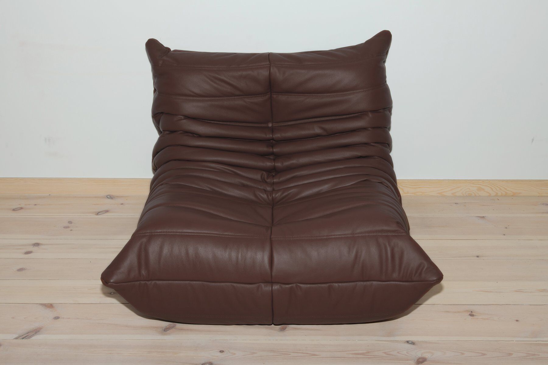 Togo lounge chair in dark brown leather by Michel Ducaroy for Ligne Roset
