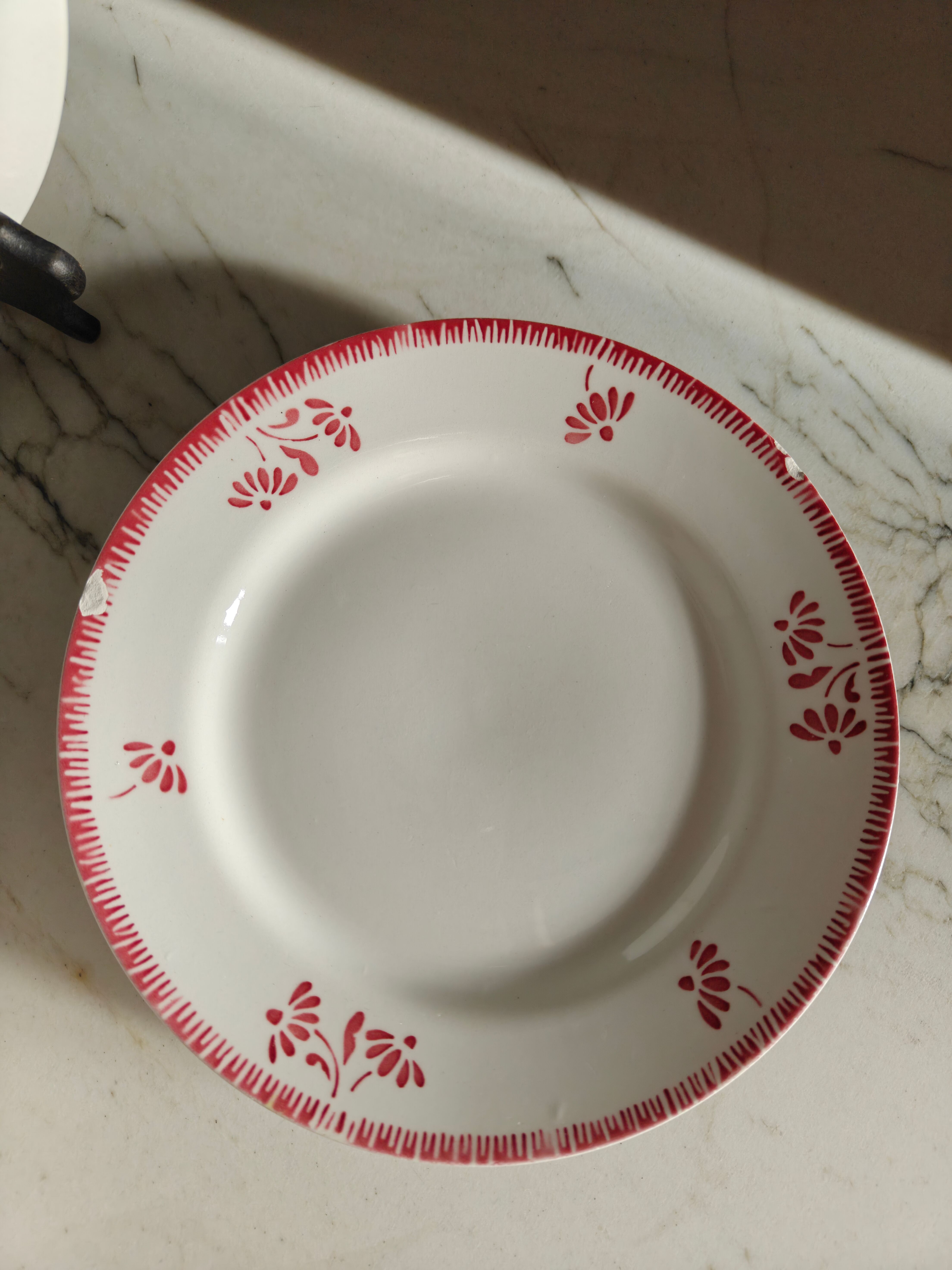 14 dessert plates