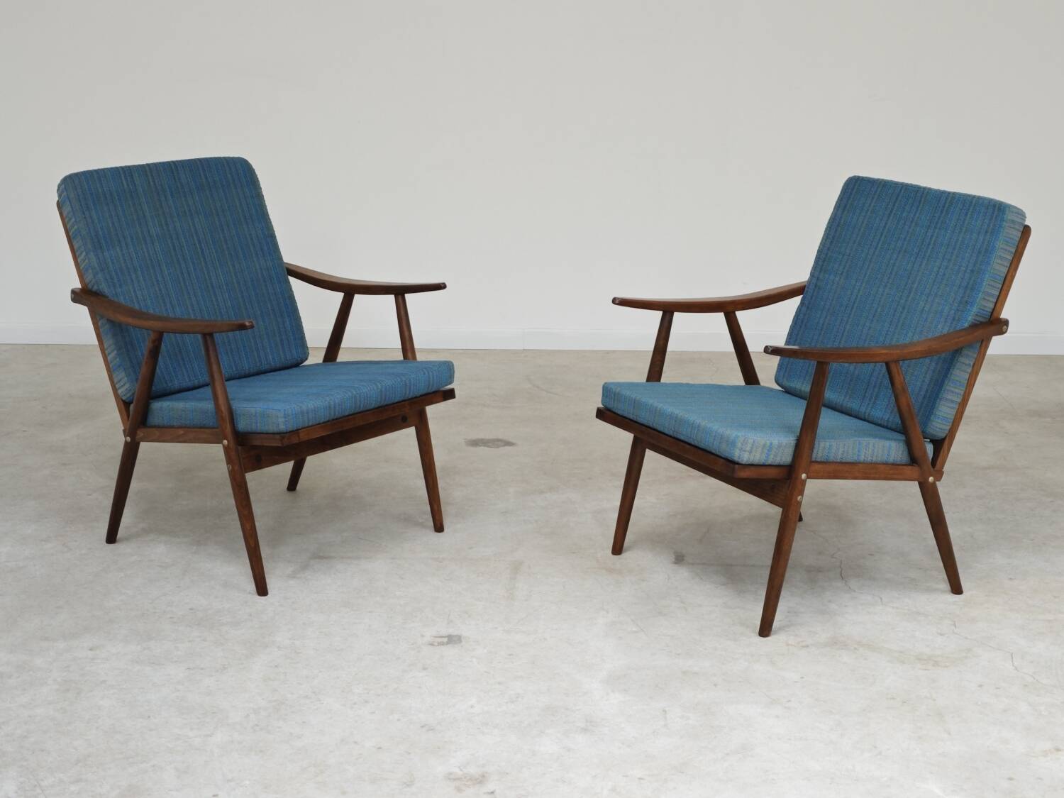 Pair of blue boomerang armchairs by Antonin Suman for Ton (Thonet) 1960