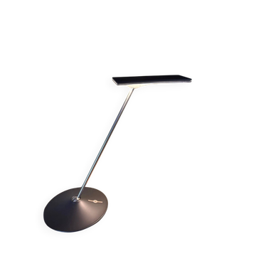 Humanscale lamp