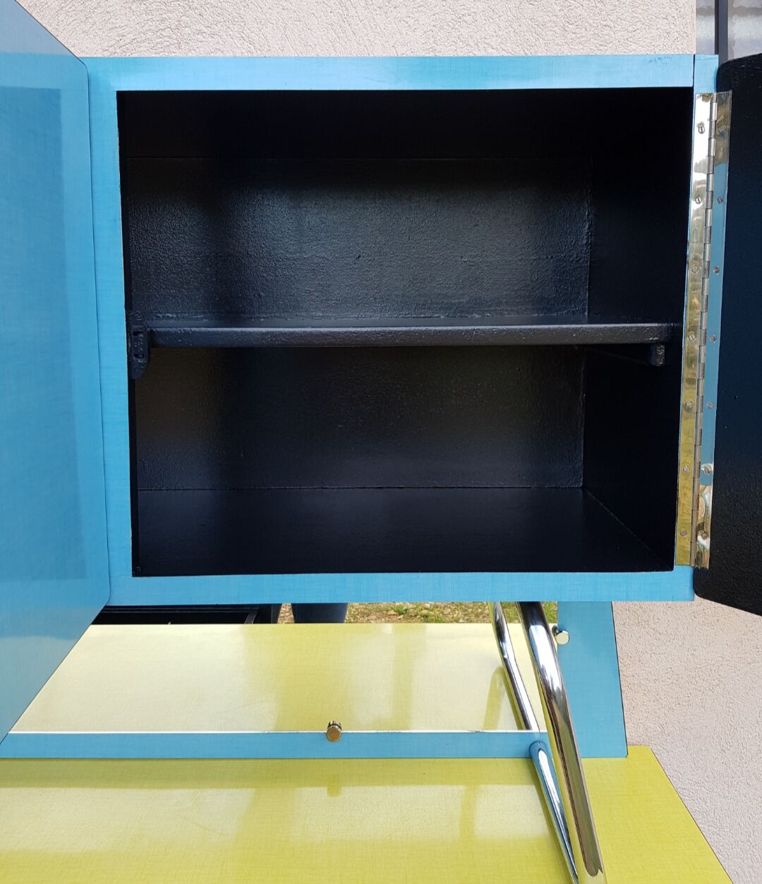 Buffet Formica blue and yellow years 60