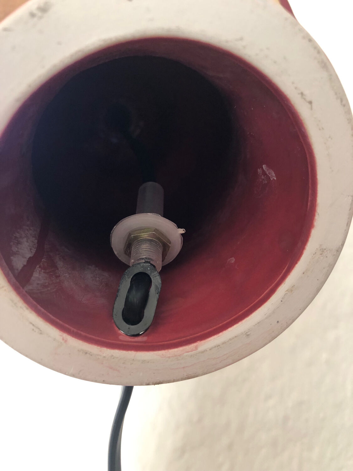 Ceramic foot table lamp