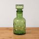 Carafe vintage en verre vert texturé avec bouchon assorti – H25 cm