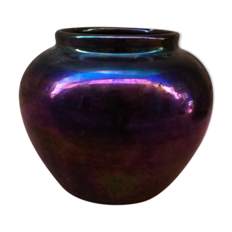 Iridescent ceramic vase