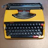 Brother Deluxe 250 TR Mustard Typewriter
