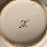 Antique pink earthenware soup tureen - Red floral decoration - Digoin