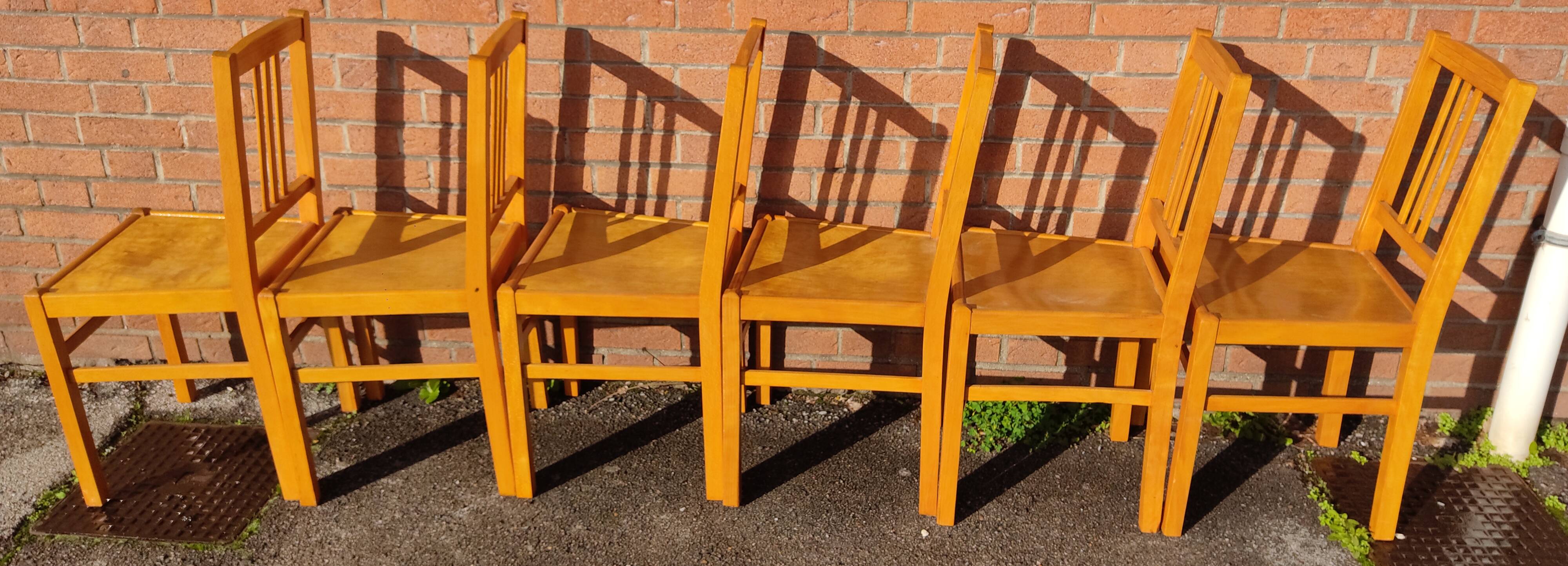 6 chaises bistrot ELF vintage