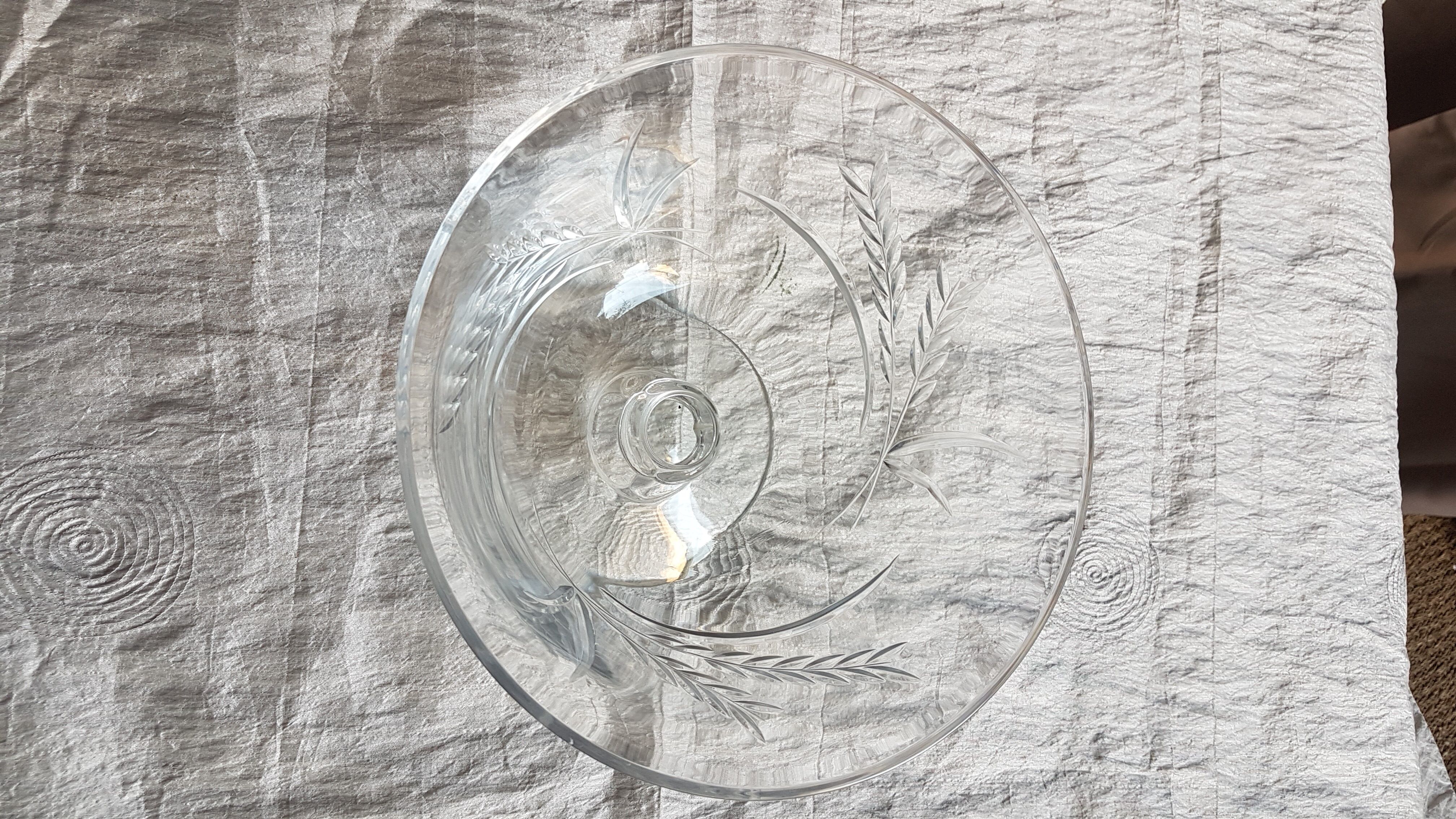 Vintage crystal fruit cup